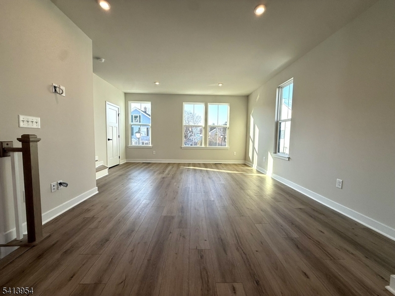 Hackettstown Crossing - Residential