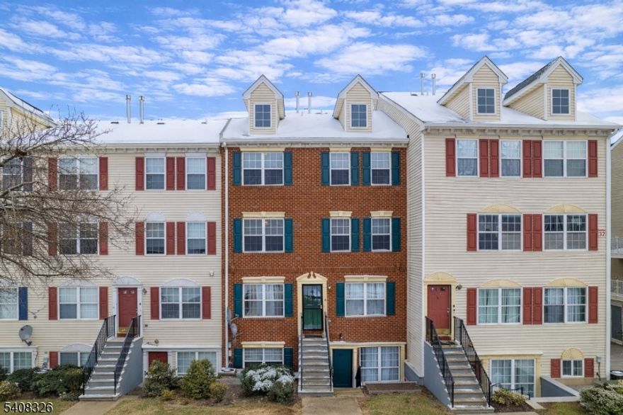 Welcome home to 264 Matthews Drive! This stylish and thoughtfully updated 2-bedroom residence offers the perfect blend of modern comfort and convenience. Featuring contemporary updates throughout, this home has been designed with today's lifestyle in mind. Situated near Downtown Newark, you'll enjoy the best of city living with everything you need right at your doorstep. From excellent transit connections to, different shopping options, access to different universities and an array of dining experiences, this location truly has it all. Major commuter routes are easily accessible, making your daily travels effortless whether you're heading into the city or exploring the surrounding areas. This well-appointed home is perfectly suited for comfortable living and represents an excellent opportunity for anyone seeking the ideal combination of style, convenience, and accessibility in a vibrant setting. Don't miss your chance to make 264 Matthews Drive your new address!