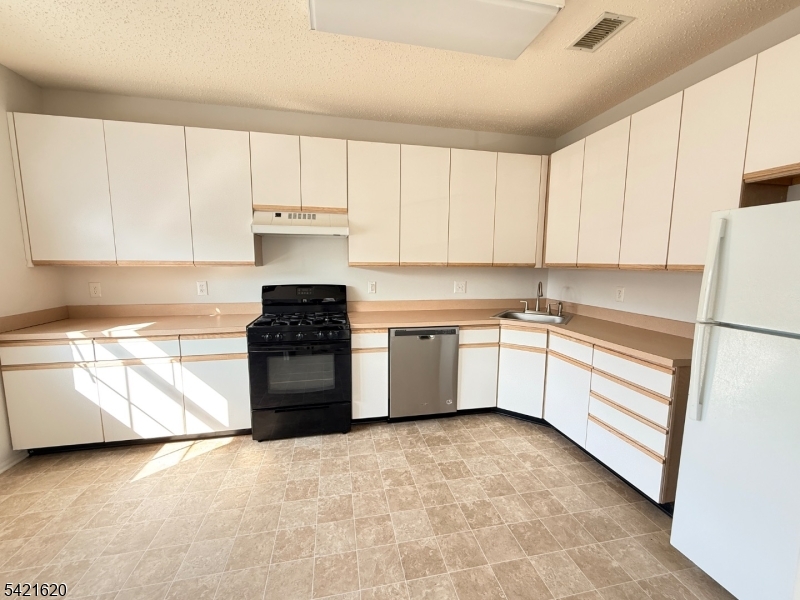 ROSE ARBOR - Residential Lease