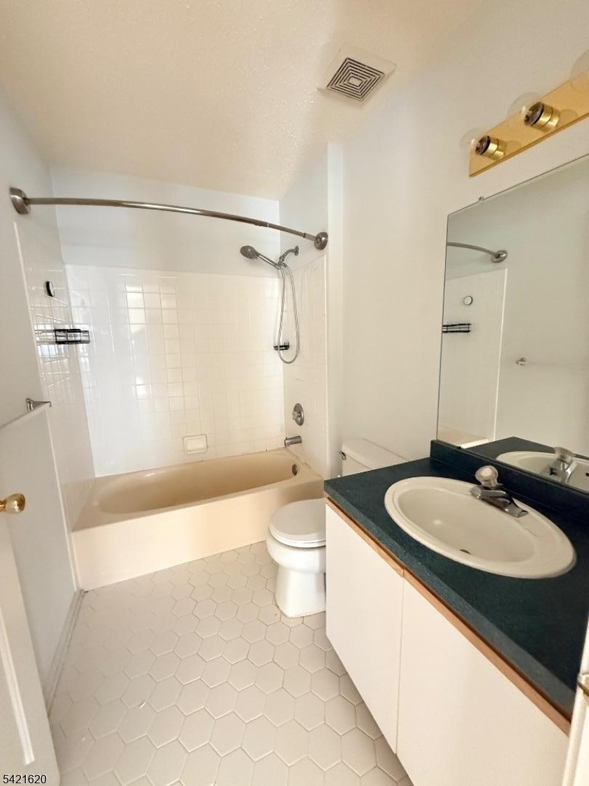 ROSE ARBOR - Residential Lease