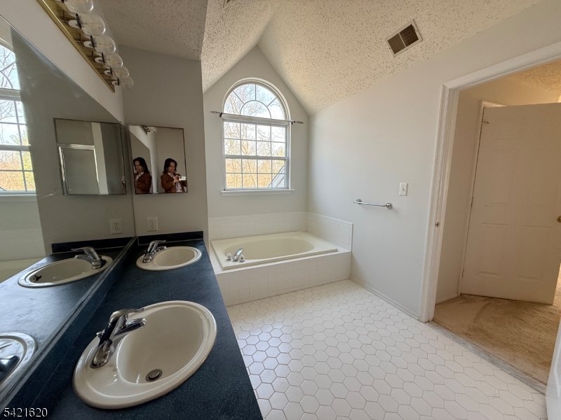 ROSE ARBOR - Residential Lease