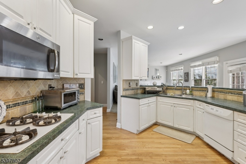 Almadera Estates - Residential