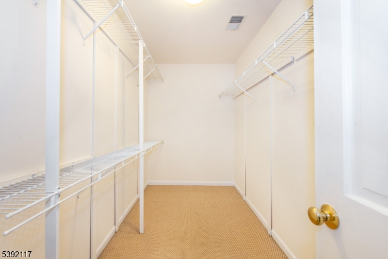 HILLS, CARLISLE - Residential Lease