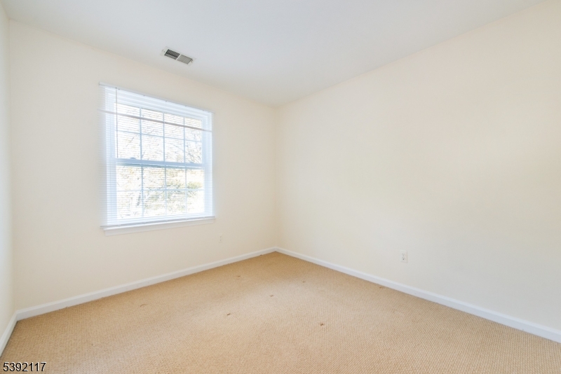 HILLS, CARLISLE - Residential Lease