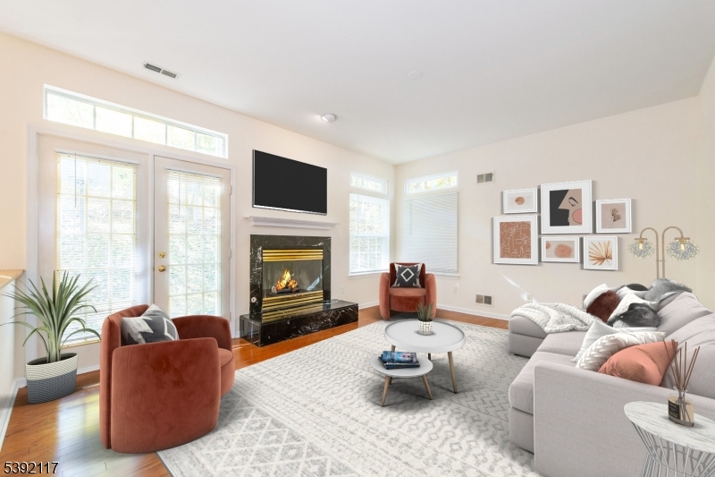 HILLS, CARLISLE - Residential Lease