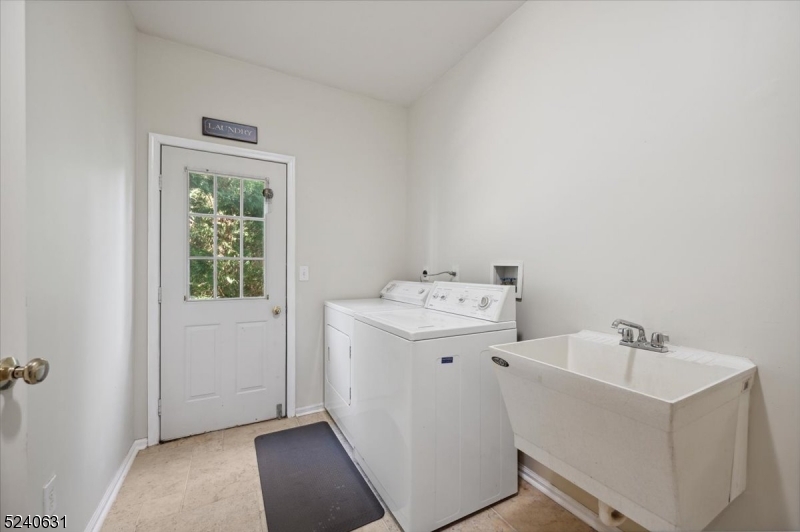 Montgomery Oaks - Residential