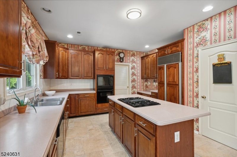 Montgomery Oaks - Residential