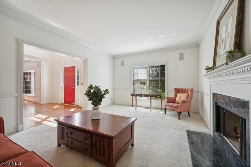 Montgomery Oaks - Residential