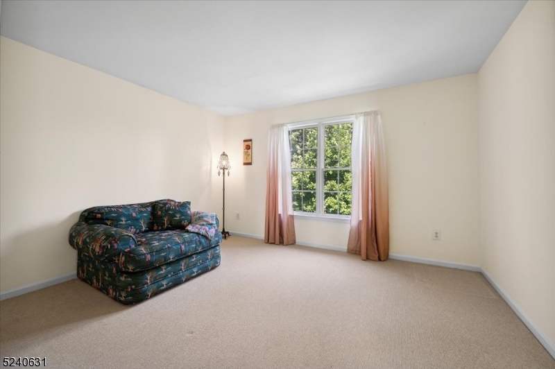 Montgomery Oaks - Residential