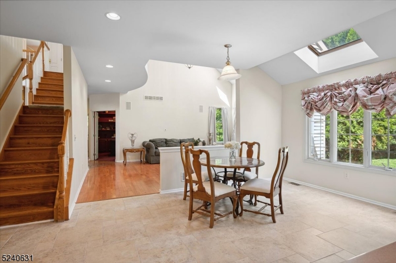 Montgomery Oaks - Residential