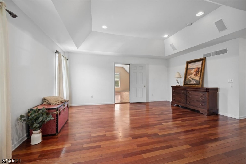 Montgomery Oaks - Residential