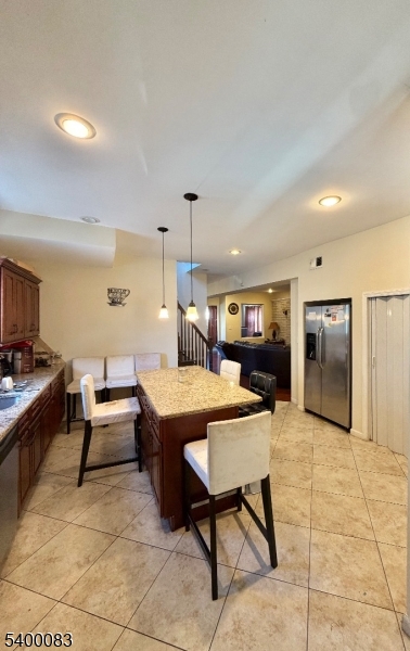 Elmora - Residential