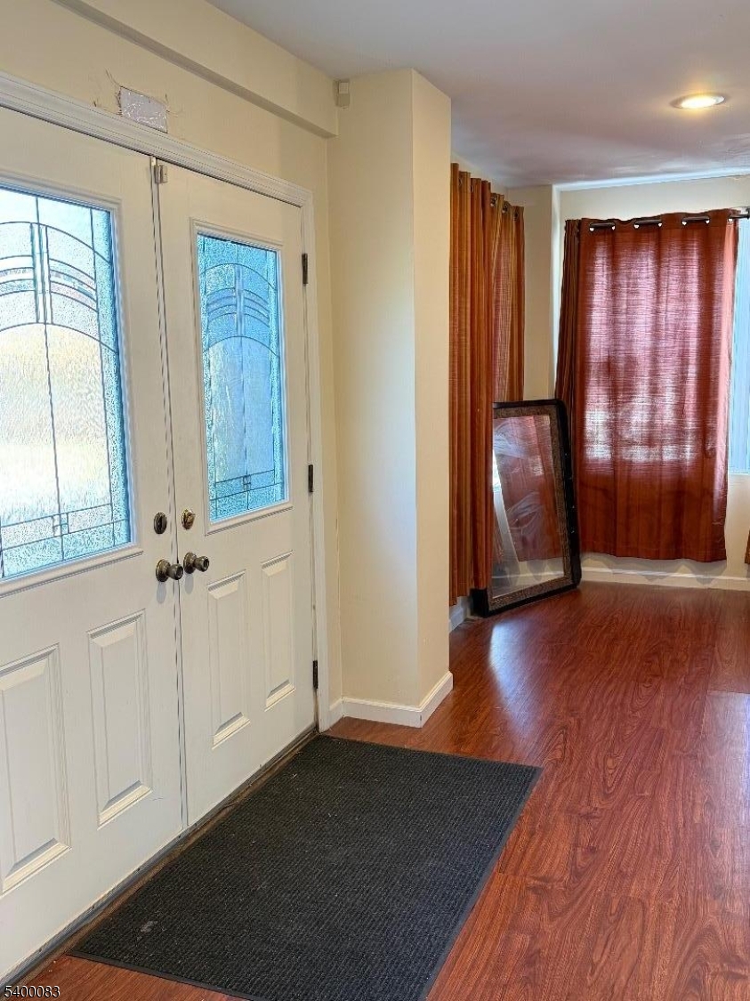 Elmora - Residential