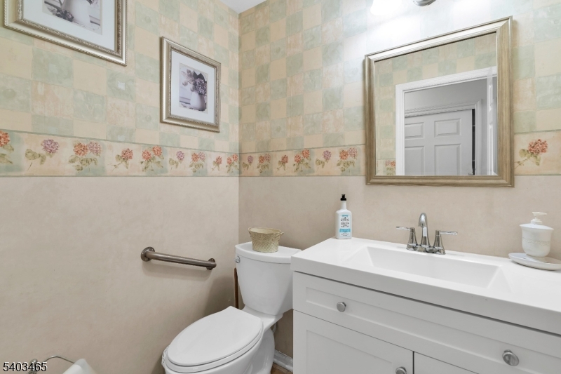 Mountain Ridge - Residential