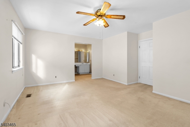 Mountain Ridge - Residential