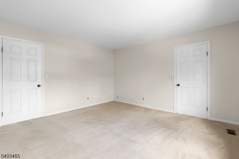 Mountain Ridge - Residential