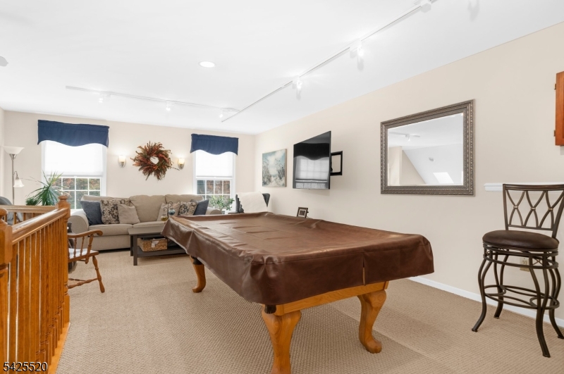 Beaver Brook - Residential