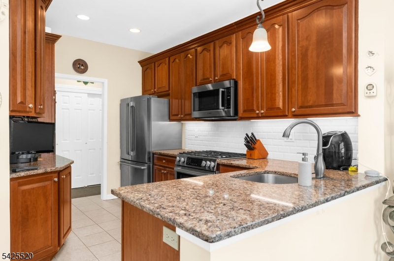 Beaver Brook - Residential