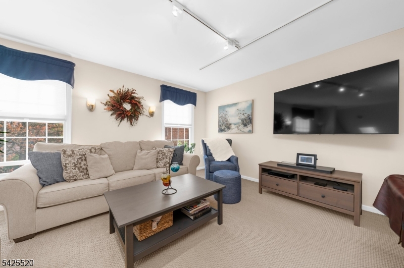 Beaver Brook - Residential