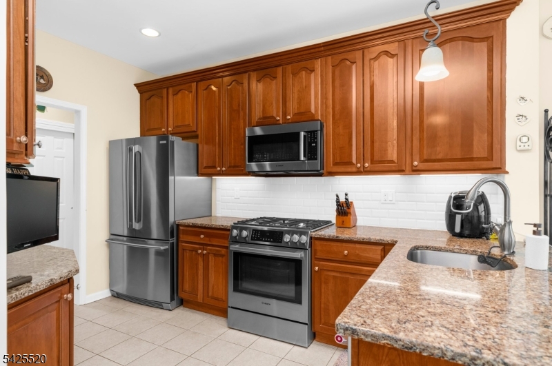 Beaver Brook - Residential