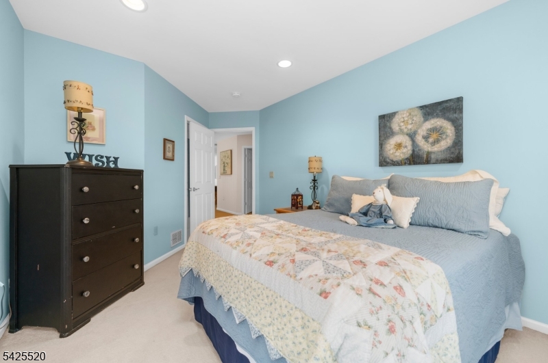 Beaver Brook - Residential