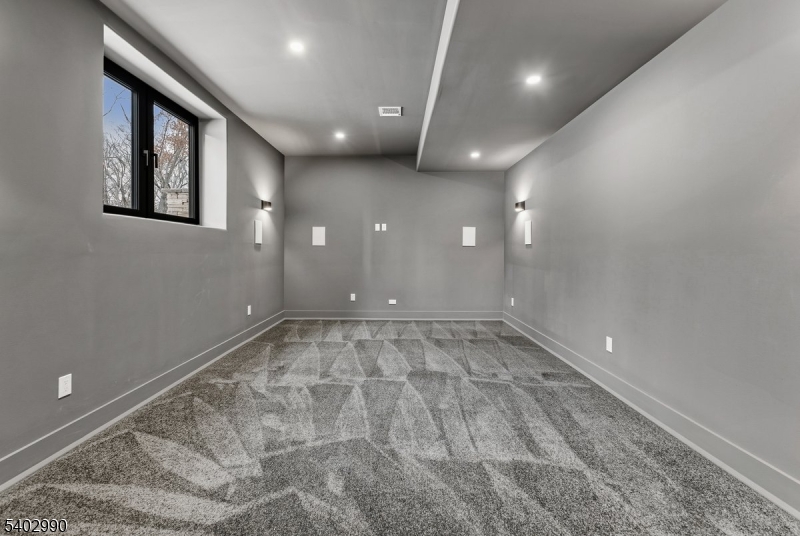 Collins - Residential