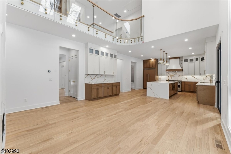 Collins - Residential