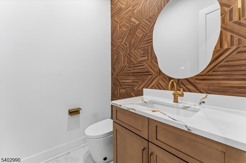 Collins - Residential