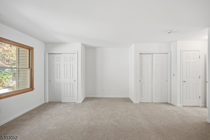 Mountain Ridge Townhomes - Residential