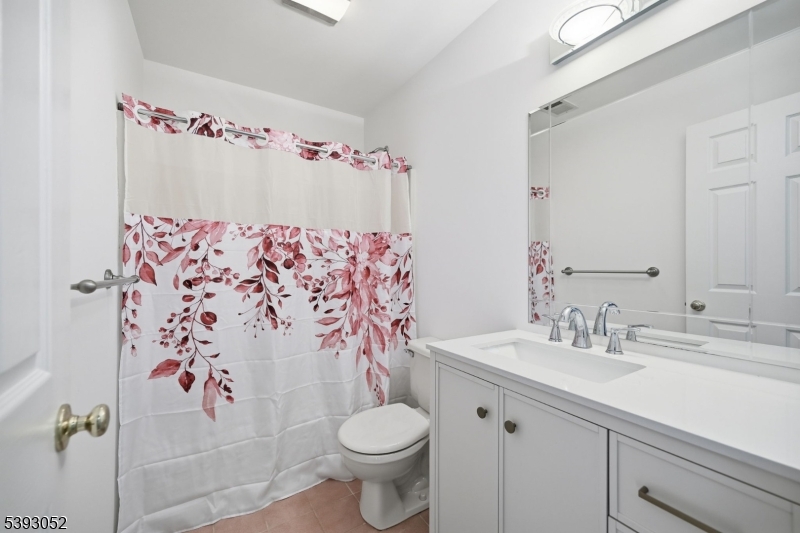 Mountain Ridge Townhomes - Residential