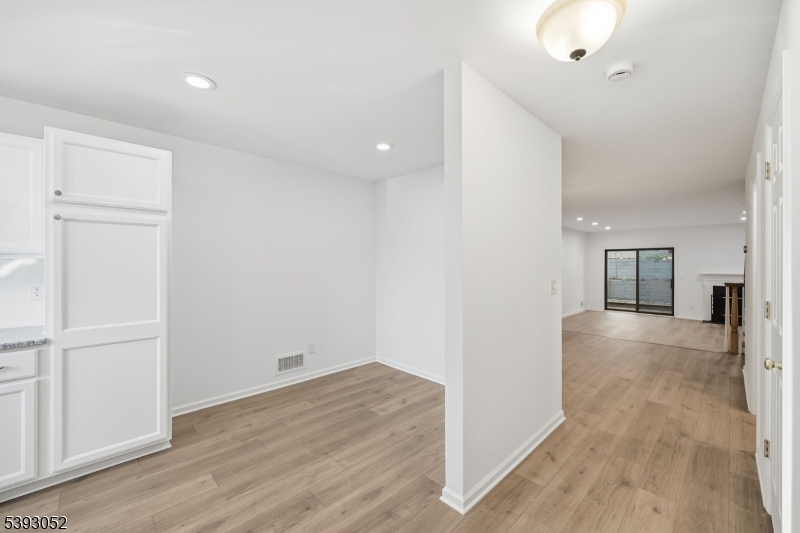 Mountain Ridge Townhomes - Residential