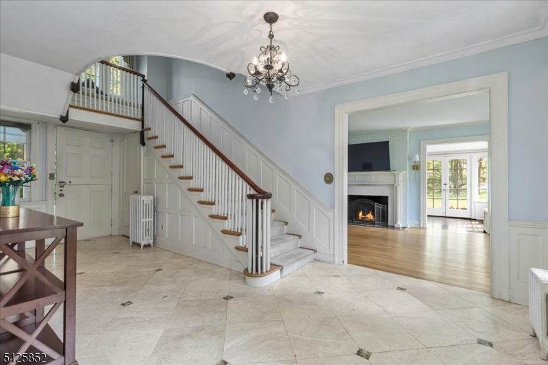 NETHERWOOD HEIGHTS - Residential