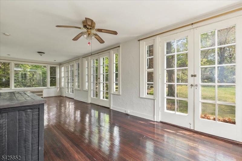 NETHERWOOD HEIGHTS - Residential