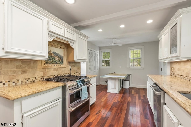 NETHERWOOD HEIGHTS - Residential