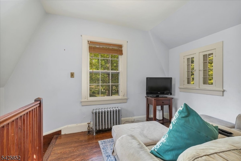 NETHERWOOD HEIGHTS - Residential