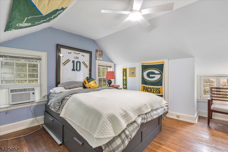 NETHERWOOD HEIGHTS - Residential