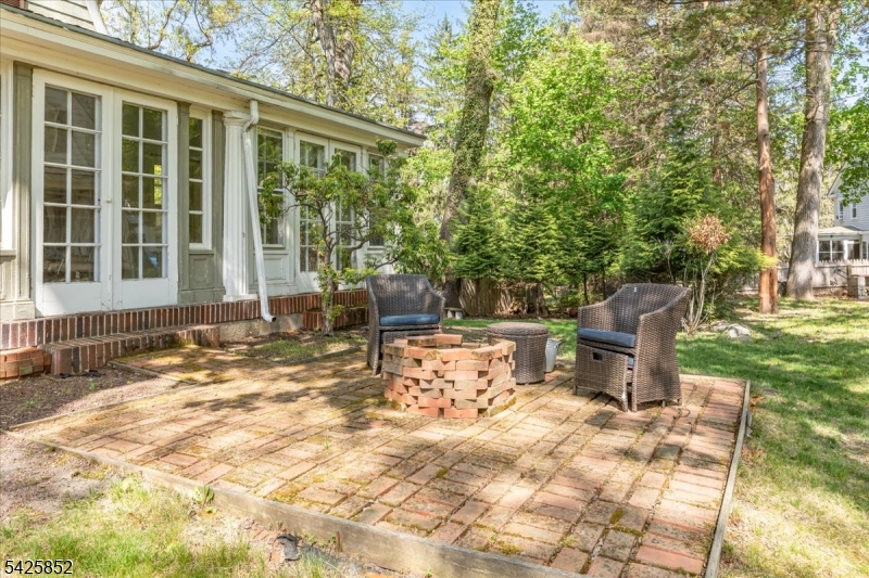 NETHERWOOD HEIGHTS - Residential