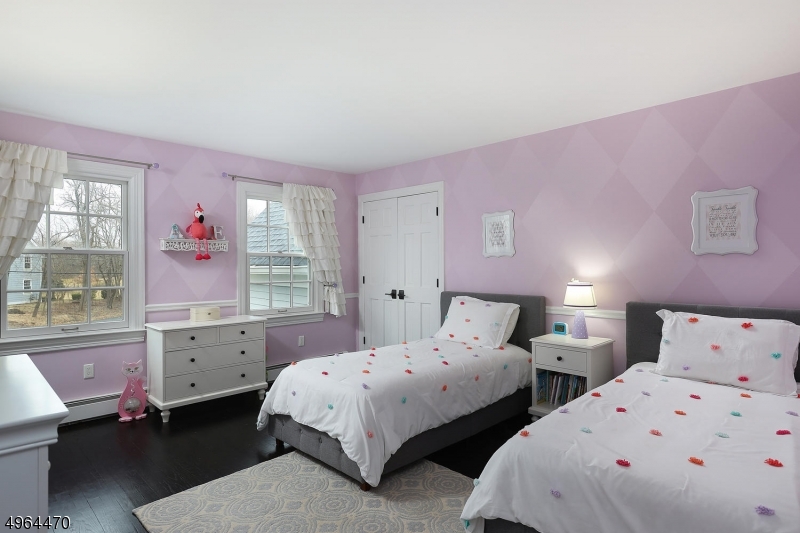 New Vernon - Residential
