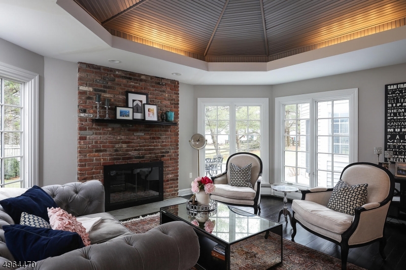 New Vernon - Residential