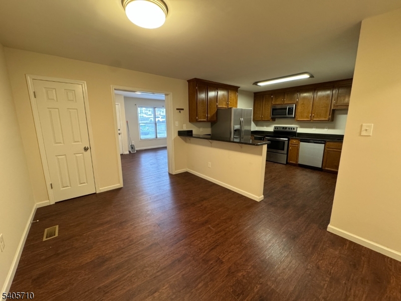 Heritage Lakes at the Quarr - Residential Lease