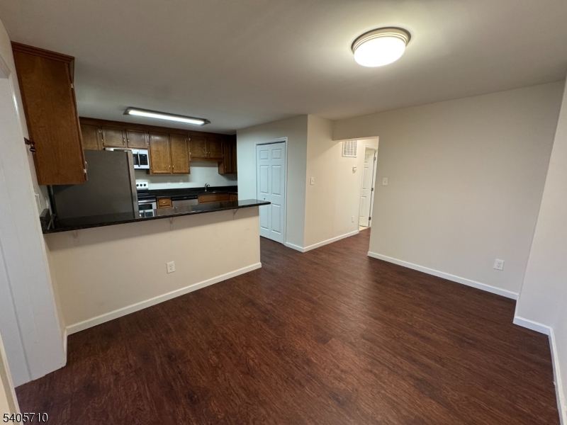 Heritage Lakes at the Quarr - Residential Lease