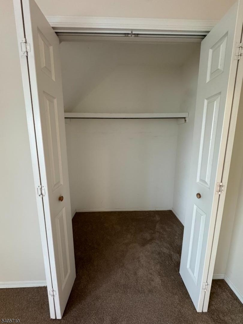 Heritage Lakes at the Quarr - Residential Lease