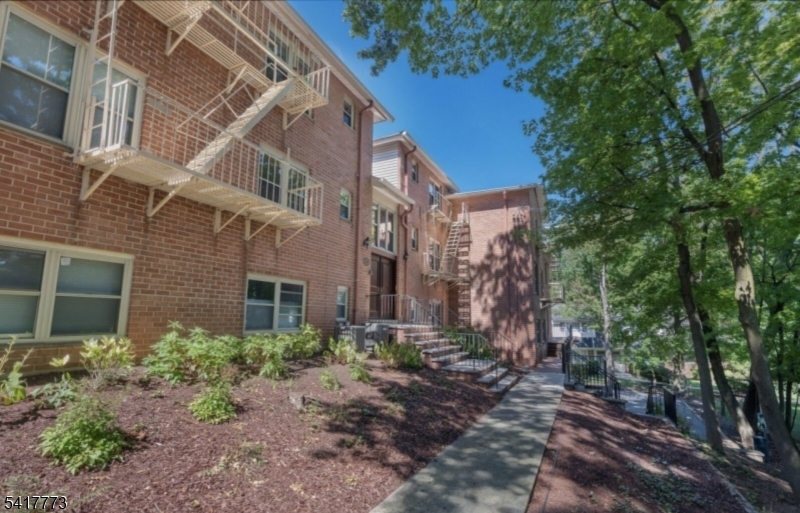 Downtown Montclair - Residential