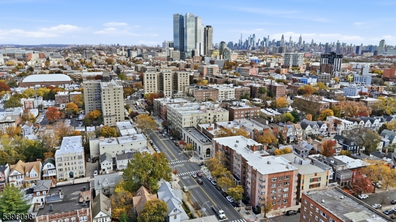 Kennedy Blvd Condos - Residential Lease