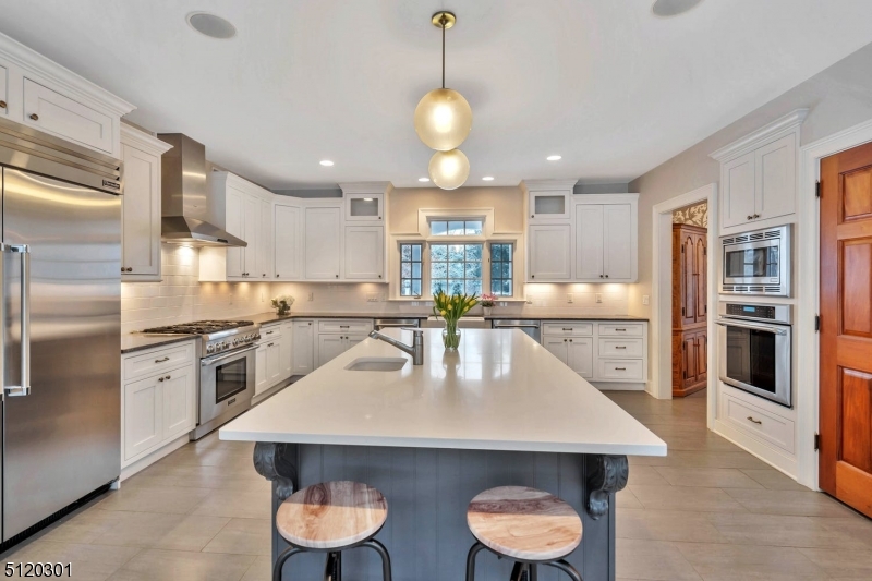 New Vernon - Residential