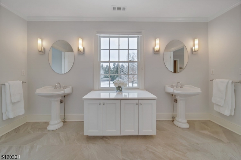 New Vernon - Residential