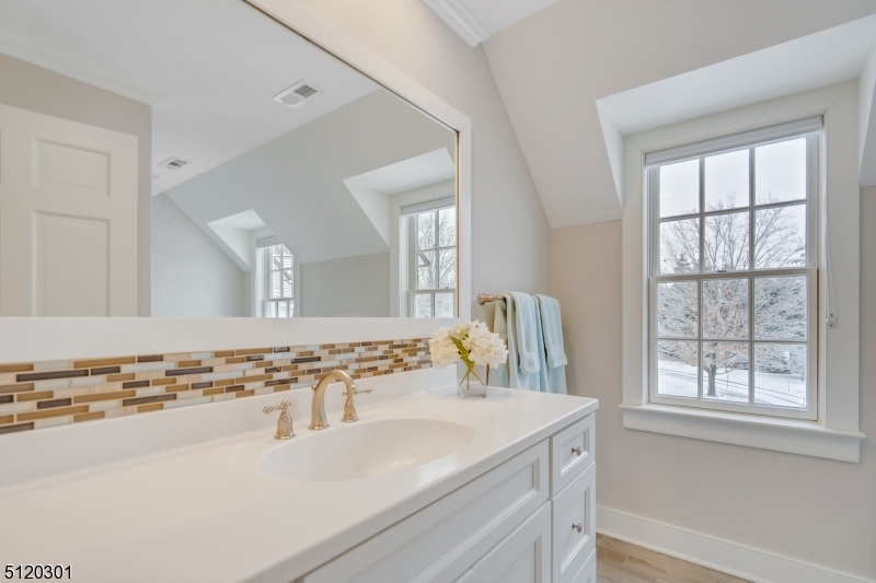 New Vernon - Residential