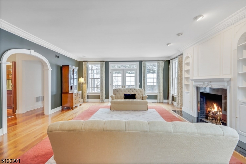 New Vernon - Residential