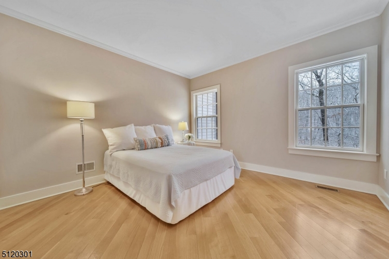 New Vernon - Residential