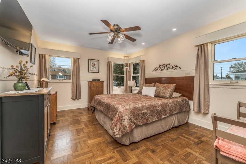 Shimer Manor - Residential Income